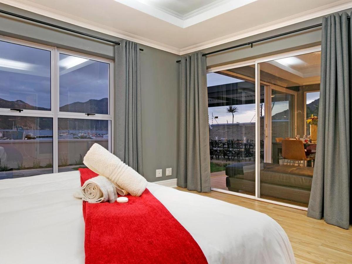 Holiday home De La Hout Bay Beachfront *