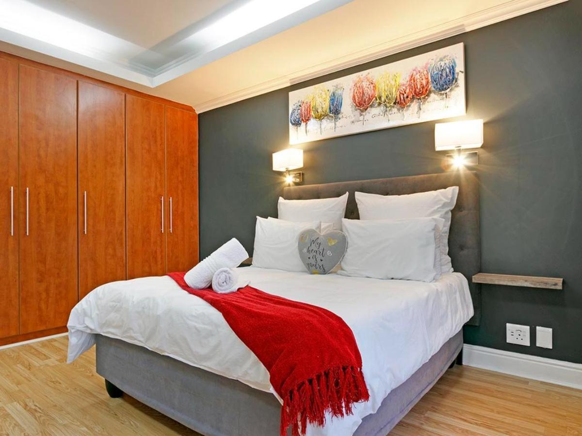 Holiday home De La Hout Bay Beachfront Cape Town